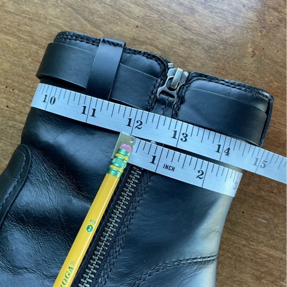 Trask Madison Black Leather Waterproof Boots - Picture 12 of 14